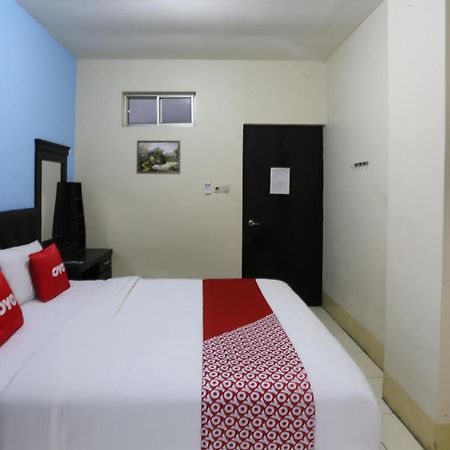 Oyo 3865 Wisma Niaga Jakarta Buitenkant foto