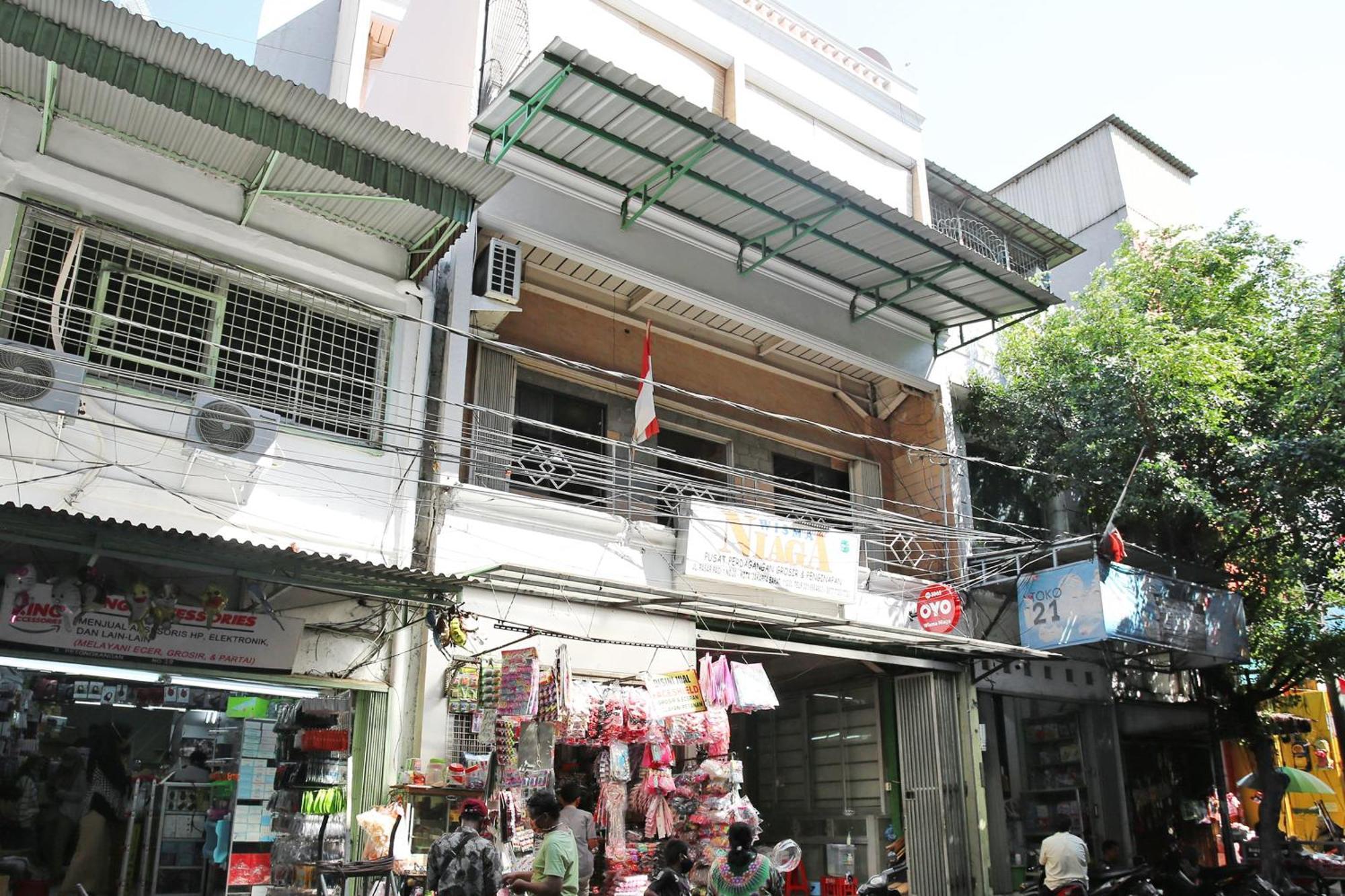 Oyo 3865 Wisma Niaga Jakarta Buitenkant foto