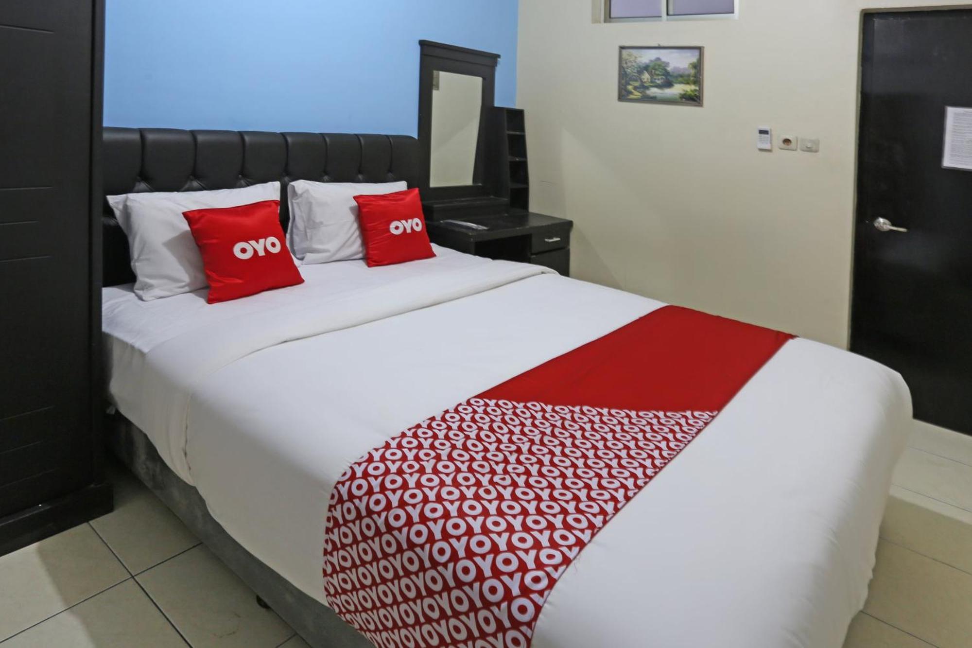 Oyo 3865 Wisma Niaga Jakarta Buitenkant foto