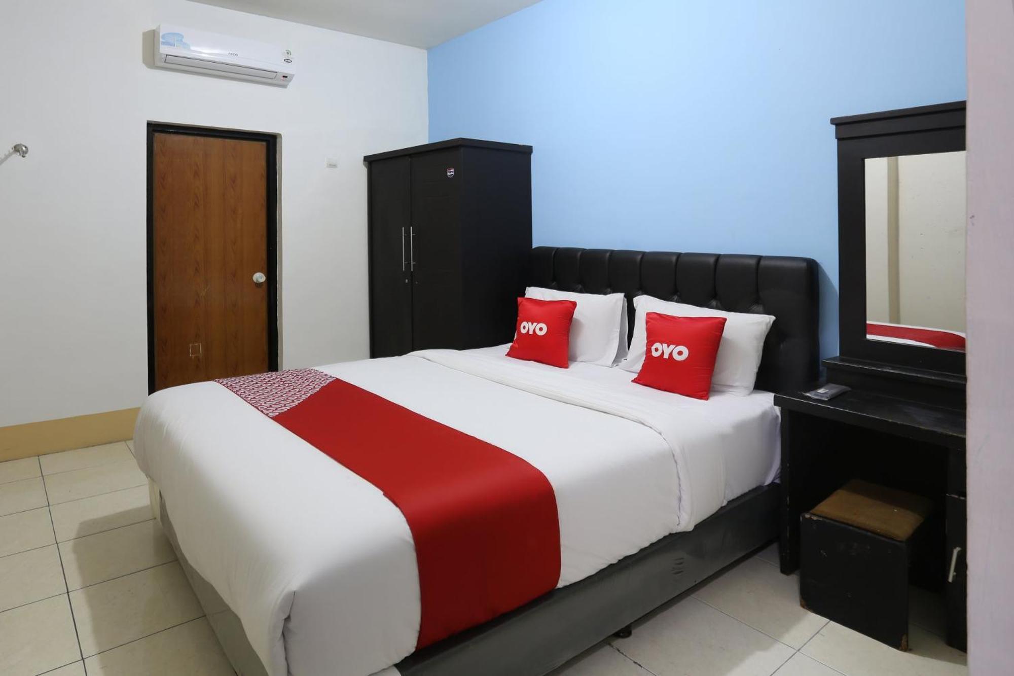 Oyo 3865 Wisma Niaga Jakarta Buitenkant foto