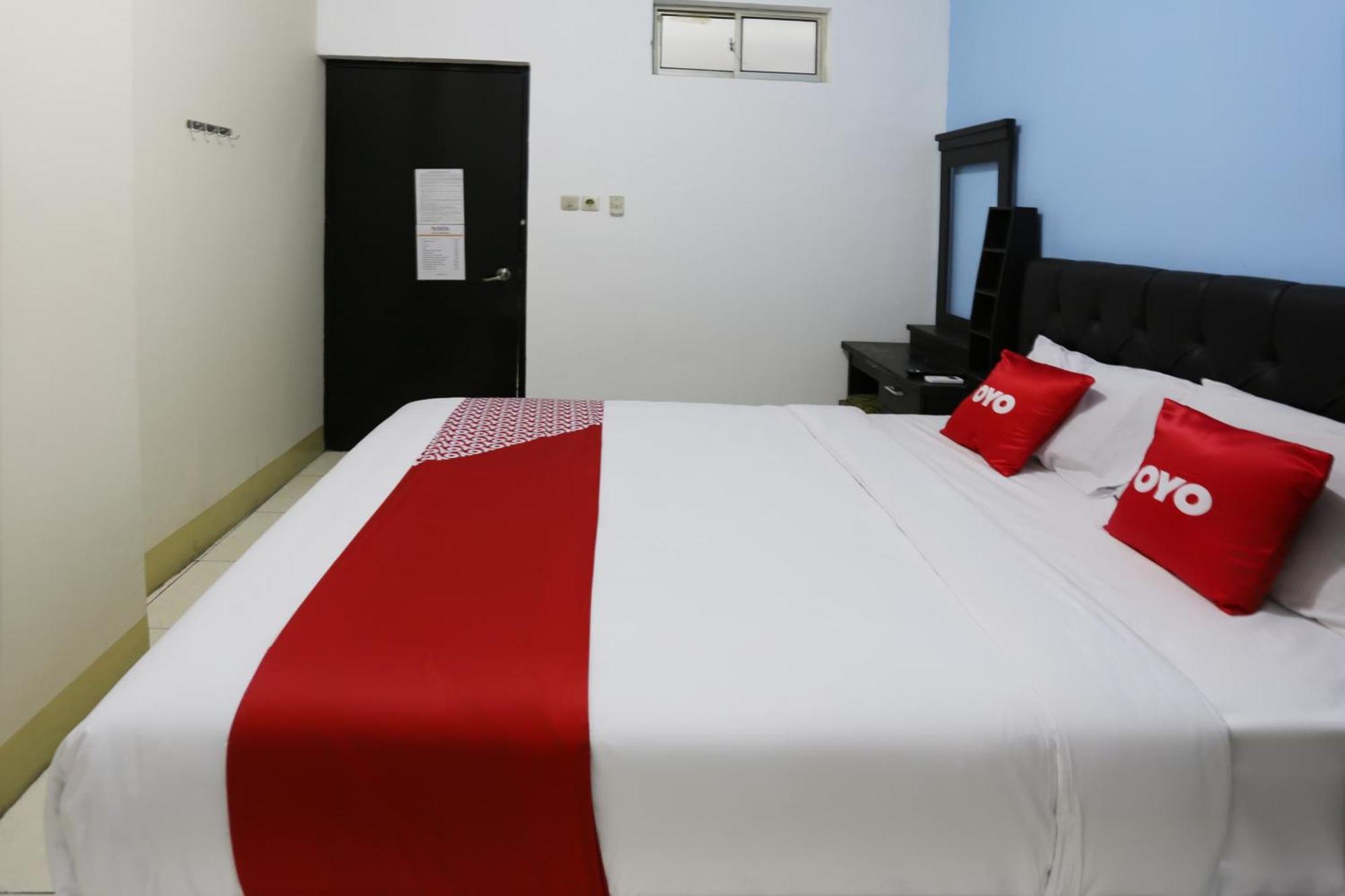 Oyo 3865 Wisma Niaga Jakarta Buitenkant foto